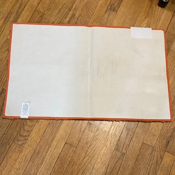 NWT Rae Dunn BOO Halloween Bath Mat - Picture 4 of 5